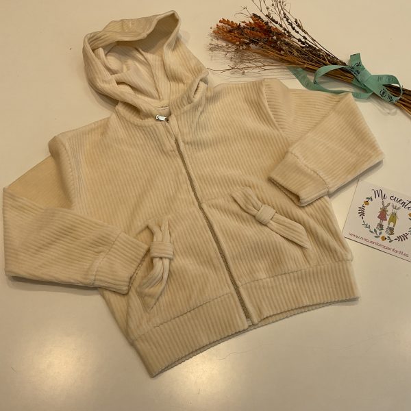 SUDADERA CON CREMALLERA BEIGE SARABANDA